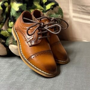 Little Boys Stacy Adams Brown Oxford Dress Shoes Size 6M